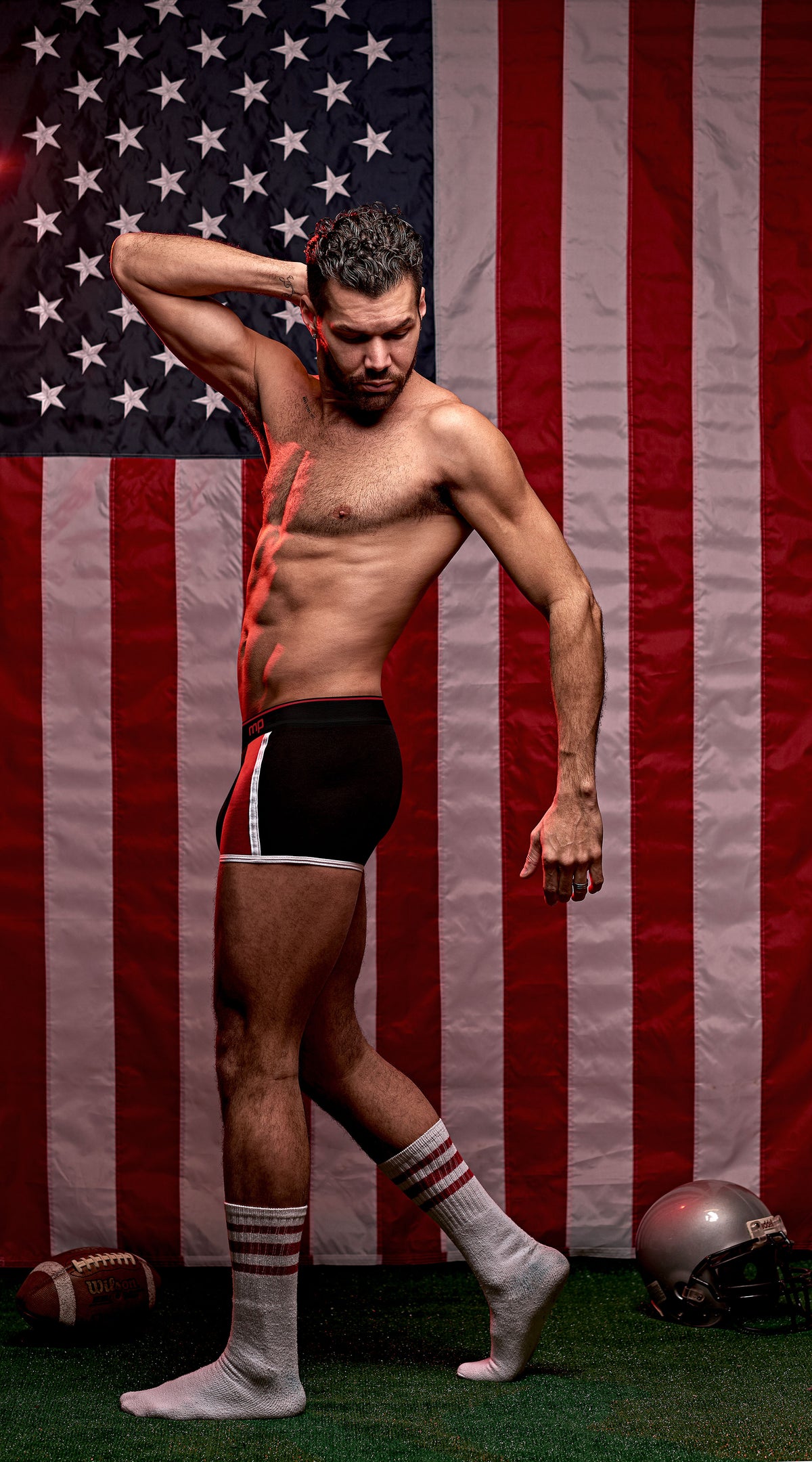 Retro Sport Panel Short - Large - Black/ Red
