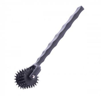 Master Series Spiked 5 Row Pinwheel - Black